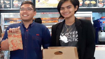 KFC Bertahap Ganti Kantong Plastik dengan Tas Kertas